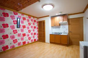 White Cabin - Image 3