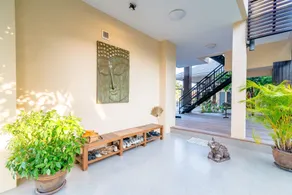 Sam Baan -  a dream home at Palm Hills Golf Course - Image 5