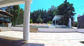 Luxury Villa with Private Pool - Image 5