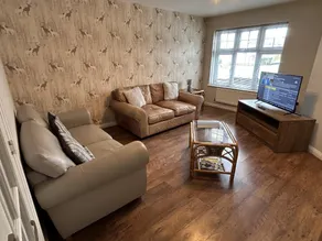 Quiet 3 bed semi with off street parking - Image 4