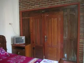 Rumah Ukhi Guest House - Image 2