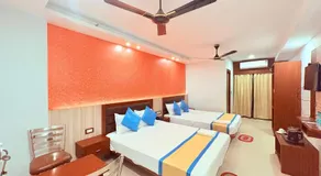 Pre in see Inn Plaza Near Sea Beach - Image 5