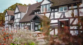 The Thatch Inn - Image 4