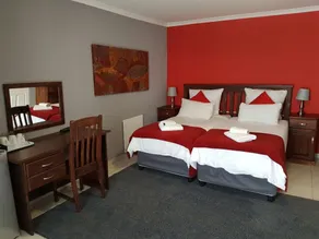 Ehrlichpark Lodge - Image 3