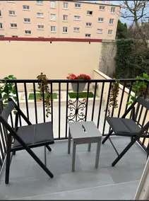 Paris Apartments - Image 4