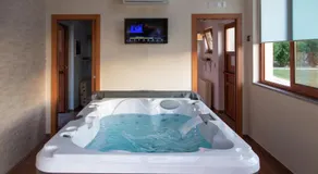 Villa Giuseppe Bernabei Guest House - Image 3