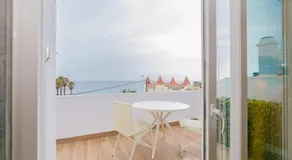 Rent4Rest Estoril Beachfront Apartments - Image 4
