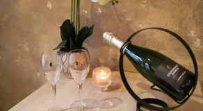 Suite Romantique La Pampa - Sauna & Jacuzzi Clim - Image 3
