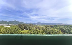 Lanting Holiday Hotel - Image 4