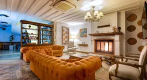 Navalia Hotel - Image 4