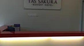 Tas Sakura Budget Hotel - Image 3