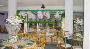 Hotel Vallée Des Princes - Image 3