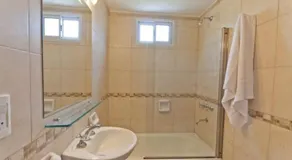 Monserrat Bungalows Con pileta y parrilla - Image 2