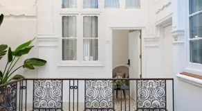 Casa Sevilla 1920 Suites by Época - Image 5
