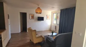 Appartement MontargisT2 Rabier proche gare, wifi et parking privée gratuits - Image 3
