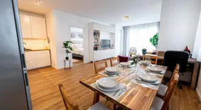 3 BDR Traveller Family Apt w AC Free Parking by NW - Image 3