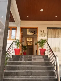 Hotel Silver Bliss - Image 3