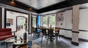 The Mutiny Luxury Suites Hotel - Image 5