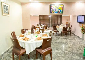 Petrus Hotels Royale - Image 4