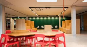 The Lab Hotel & Apartments - Image 5