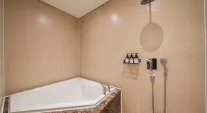 Guwol Rondo Hotel - Image 4