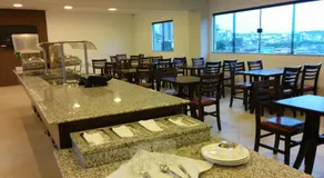 Hotel Mundial - Image 4
