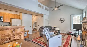 < 1 Mi to Jack Frost: Lake Harmony Townhome! - Image 3