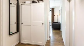 Private Stylish Apt With Free Parking 24-7 self check-in - Image 3