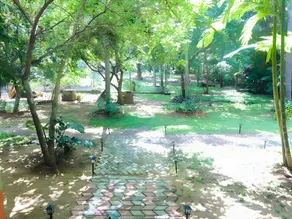 Blooming Resort - Image 4