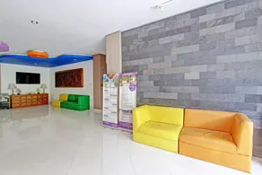 Dancenter Orchid Hotel - Image 4