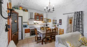 Casa cueva con encanto - Image 2