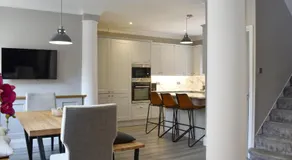 The House At One Warwick Park - Image 3