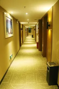Yeste Hotel (Wuzhou Longhu Square) - Image 3