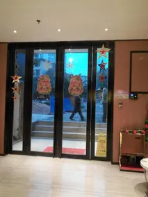 IU Hotels·Anshun Nanma Square - Image 5