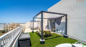 Sannat Penthouse Retreat Hot Tub and Outdoor Lounge - Image 5