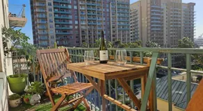 Luxe Suite Convention Center Partial Ocean View with Free Parking - Image 5