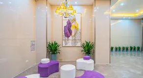 Lavande Hotel Zhaoqing Qixingyan Scenic Spot Yihua International Square - Image 4