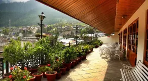 Hotel Snow View Manali - Image 3