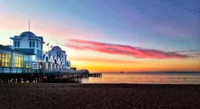 Cozy Snug 1-Bedroom Apartment in Central Southsea with Parking - Image 3