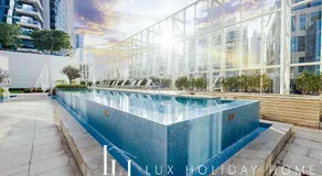 LUX The Pad Executive Suite Burj Khalifa View 2 - Image 3
