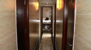 Russian Hostel - Image 5