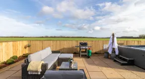 THE VIEW, BROXA - Luxury Lodge - Yorkshire Coast - Image 3
