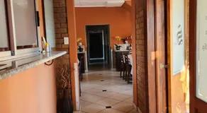 SOUTHY INN BY THE LAKE - Image 4