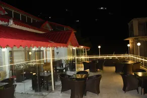 Ellays dream resort - Image 2