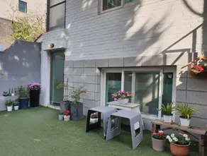 Neat House - Image 4