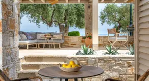 Villa Teresa Luxury Suites - Image 3