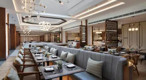 Mason Pine Hotel Bandung - Image 4