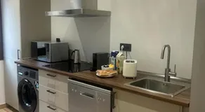 Coqueto apartamento cerca del casco Viejo con garaje gratis - Image 4