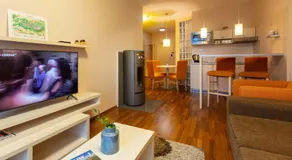 Súkromné apartmány v Crocuse s výhľadom na hory - Image 5