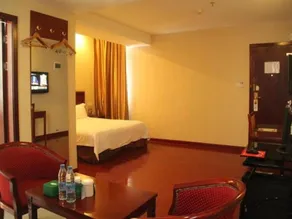 GreenTree Inn Guangdong Foshan Gaoming Zhongshan Road Express Hotel - Image 3